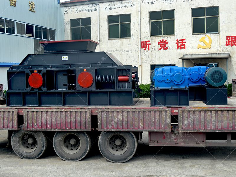 鵝卵石對(duì)輥破碎機(jī)介紹，為什么選擇金聯(lián)機(jī)械？